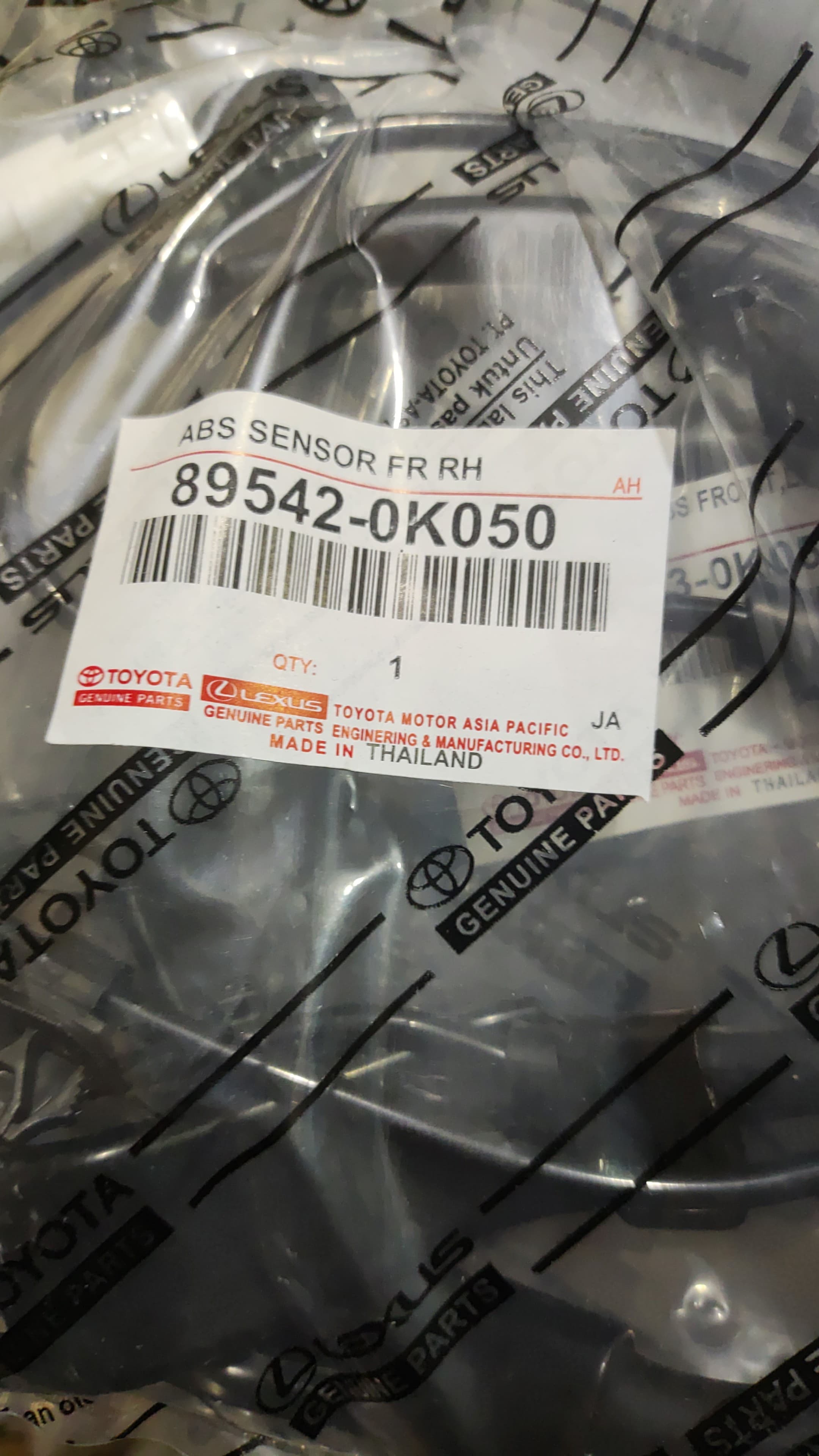 Sensor Abs Depan Revo RH 89542-0K050